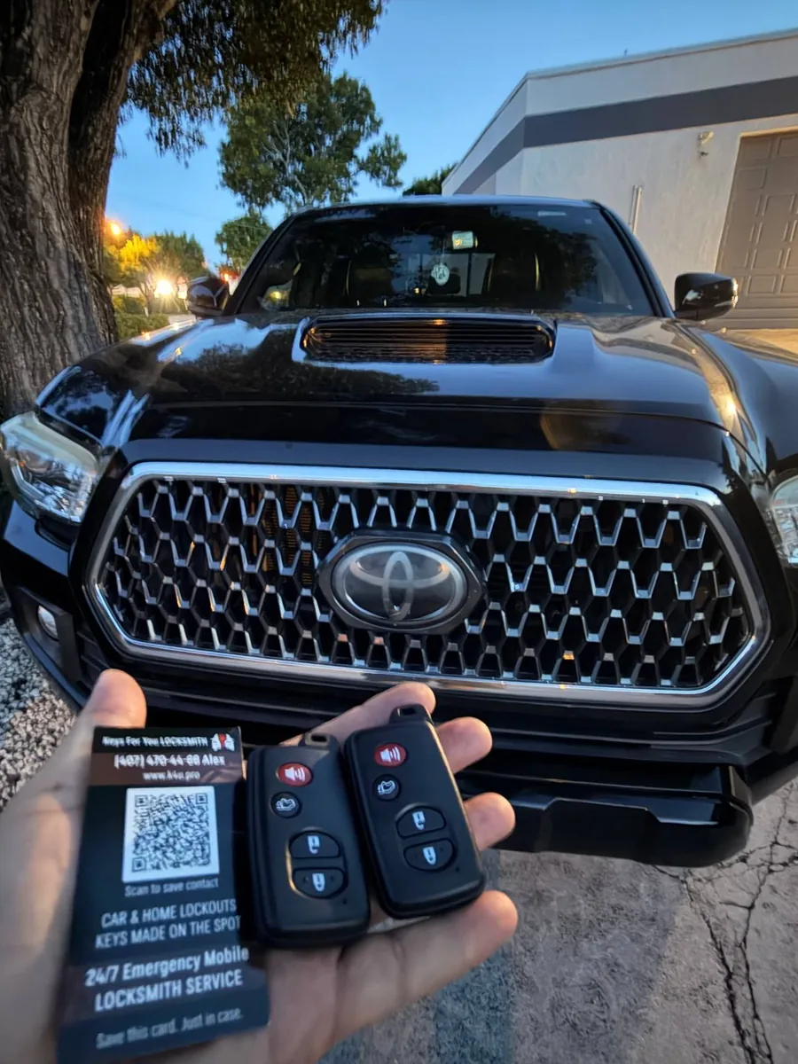 Toyota Tacoma emergency unlock, new key creation and programming in Boca Raton by Keys For You Locksmith